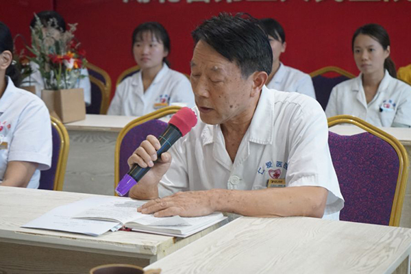 武漢仁愛(ài)醫院慶祝醫師節座談會(huì )圓滿(mǎn)成功